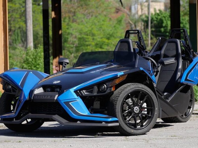 24-Hour Automatic Polaris Slingshot Rental