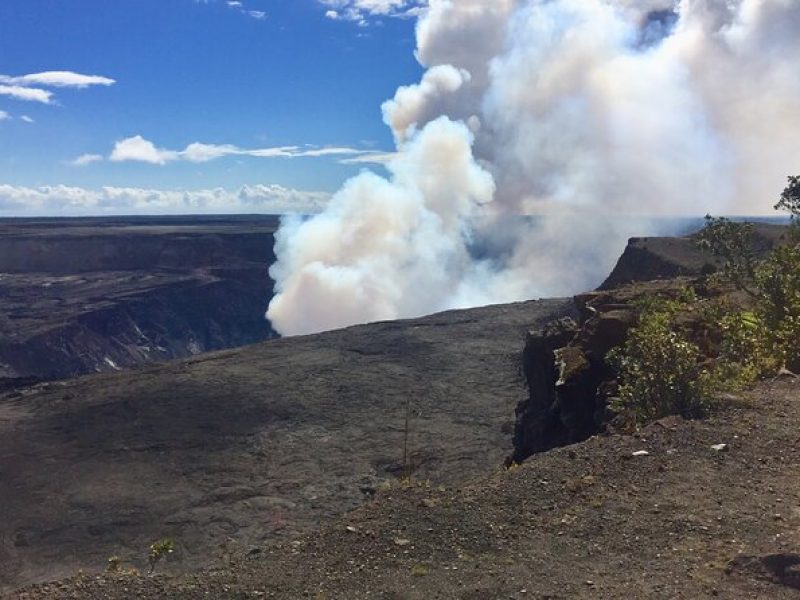 Kilauea Summit to Shore from Kona: Small Group