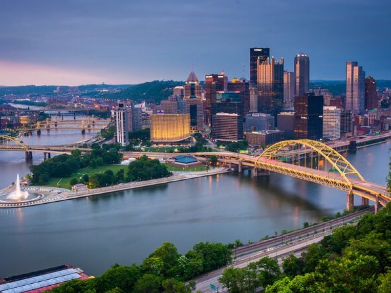 Smartphone-Guided Tour of Downtown Pittsburgh Sights & Stories