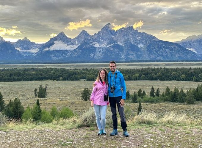 Yellowstone & Grand Teton Nat'l Parks Day Tour – Private Tour