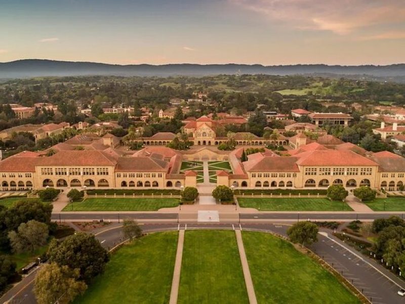 Private Walking Tour in Stanford University