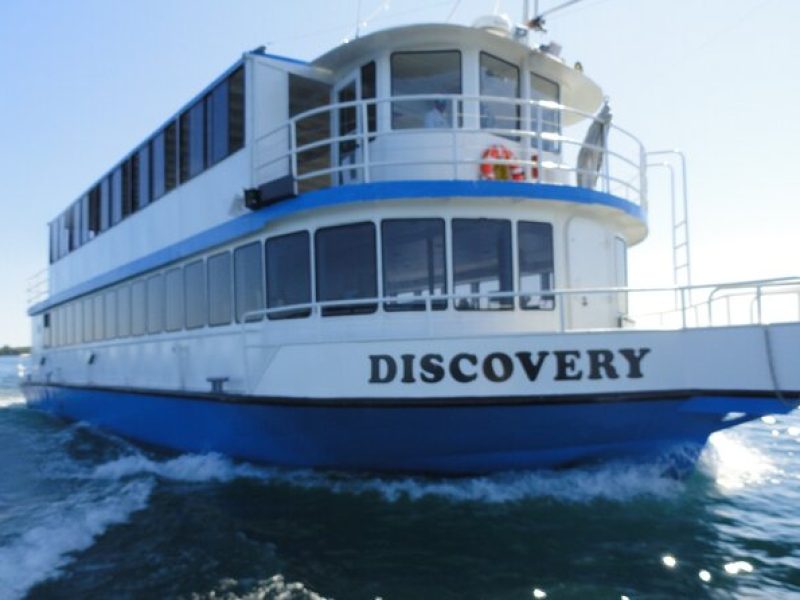 2 Hour Sightseeing Tour on The Majestic Grand Traverse Bay