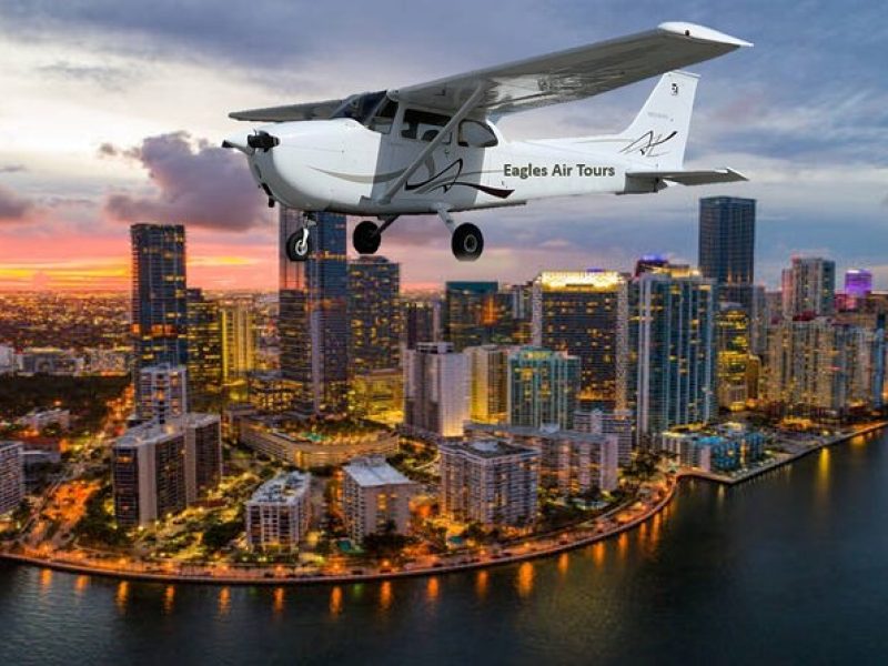 Eagles Air Tour: Private 45 Minute Plane Tour of Miami