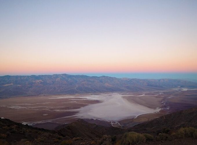 Death Valley Sunrise & Stargazing Day Tour Group Discount for 2 More People