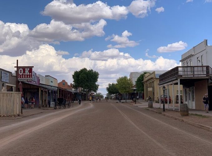 Tombstone – Boothill and San Xavier Del Bac Private Tour