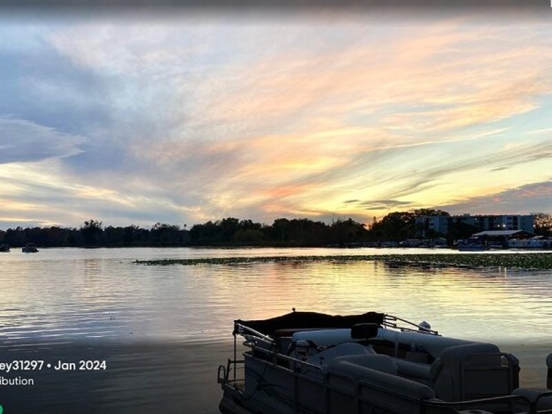 1 Hour Scenic Pontoon Day Cruise