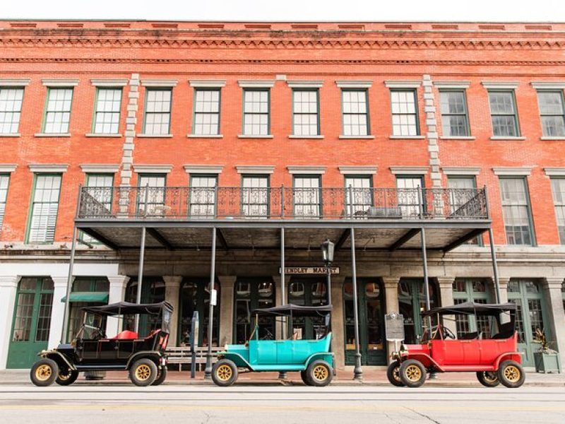 Replica 1908 Model-T Electric Golf Cart Rental