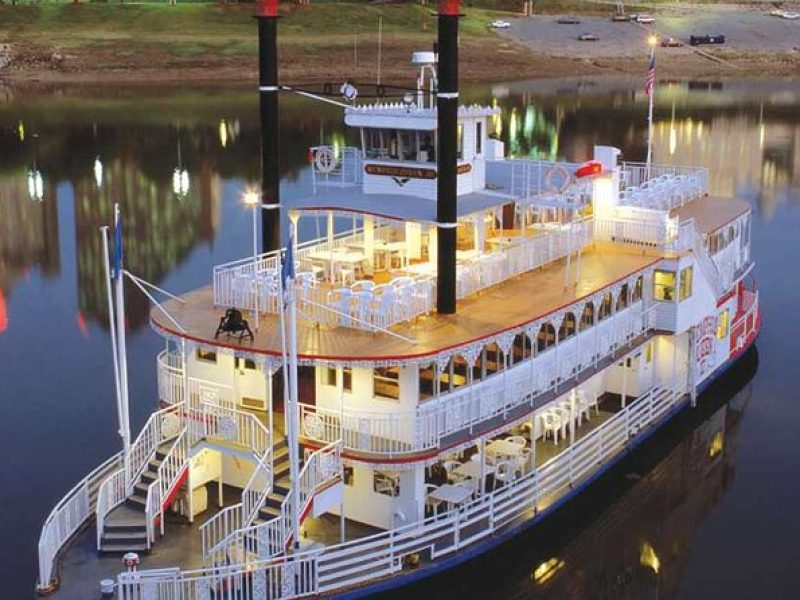 Memphis Discovery Tour with Riverboat Cruise on Mississippi River