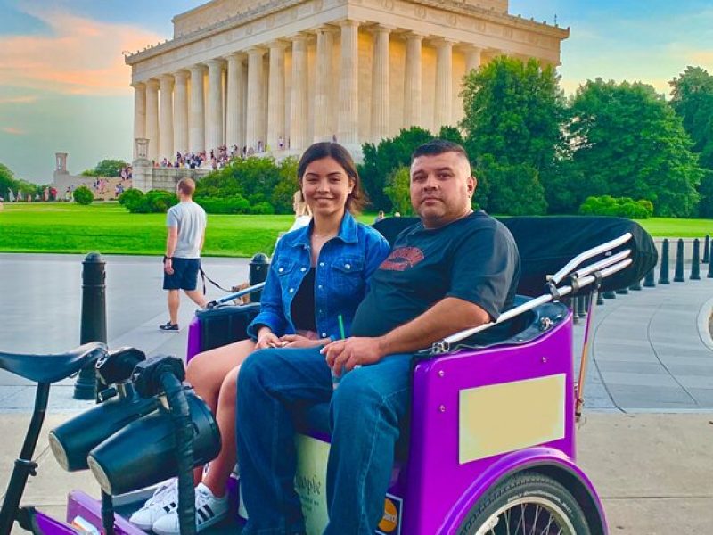 Private Pedicab Tour of Washington DC (1 to 3 Guests)