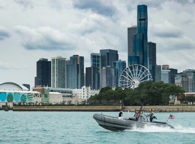 Chicago Shoreline Adventure Boat Tour