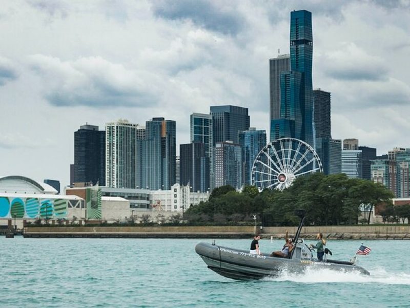 Chicago Shoreline Adventure Boat Tour