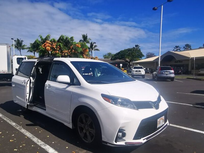 Private Transfer From Kona International Airport to Hotels in Kailua-Kona