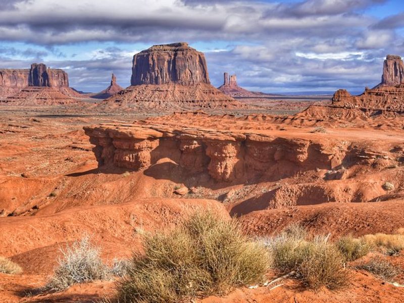 2.5 Hours of Monument Valley's Backcountry 4×4 Tour