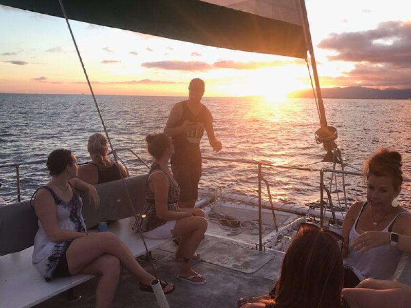 Sunset Sail Experience by Catamaran in Waikiki