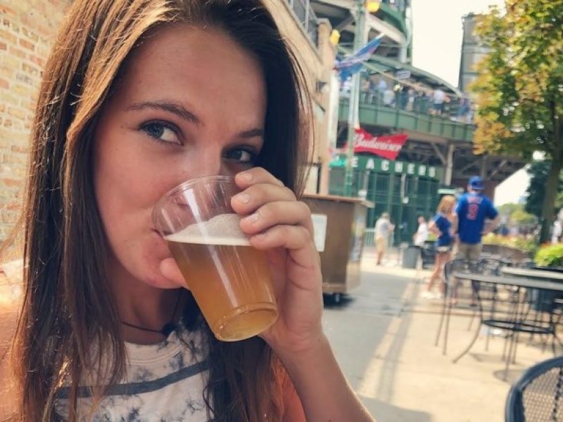 Bikes, Bites, and Brews: Chicago's Signature Dishes Bike Tour