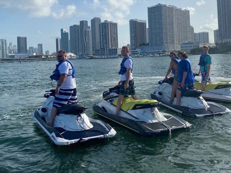 Small-Group 30 minutes Jet Ski Ride in Miami Beach