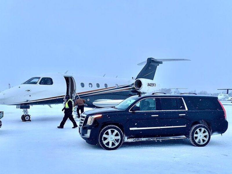 Private Luxury 4wd SUV To/From Transfer Jackson Hole Airport