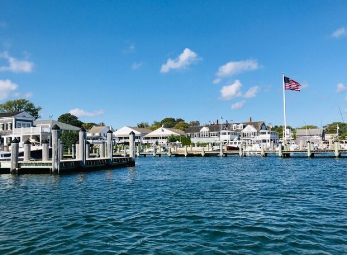 Marthas Vineyard Luxury Tour (2hrs)