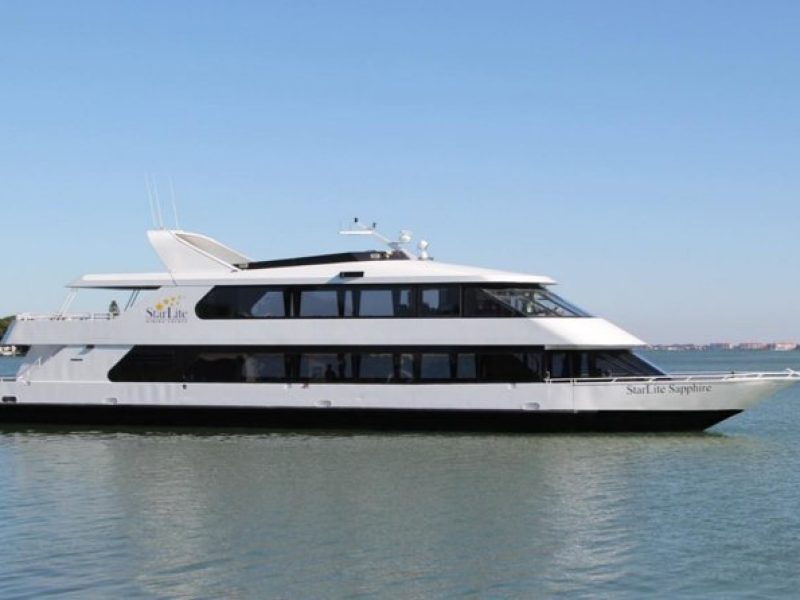 Daytime Yacht Sightseeing Cruise with Optional Dining