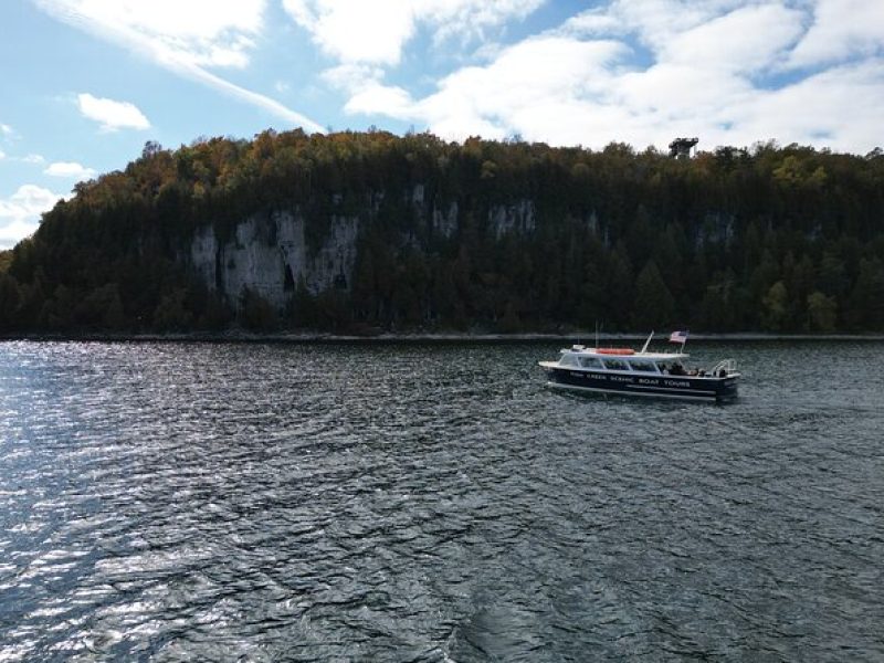 Peninsula Park Caves Scenic Boat Tour