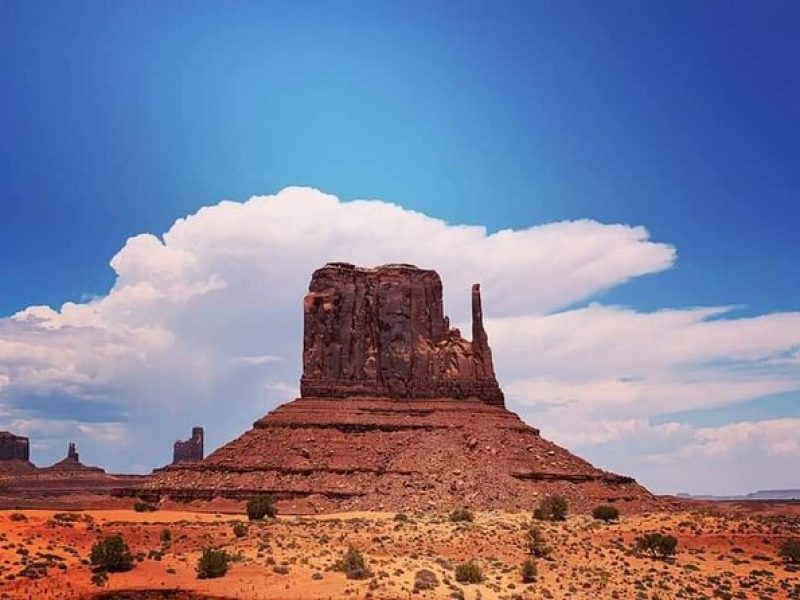 2.5 Hours Monument Valley Historical Sightseeing Tour by Jeep