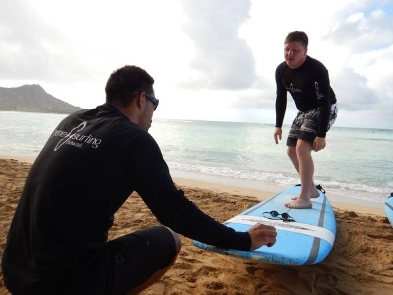 1.5-Hour Private Surfing Lesson in Honolulu