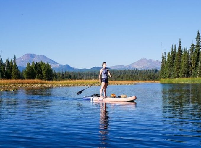 Small-Group Paddle Board and Happy Hour in Cascade Lakes