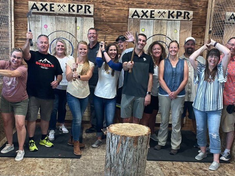 One Hour Axe Throwing Guided Experience in Tri-Cities