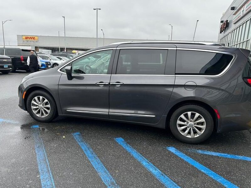 Gardiner Resorts to Billings Airport (BIL) Departure Transfer