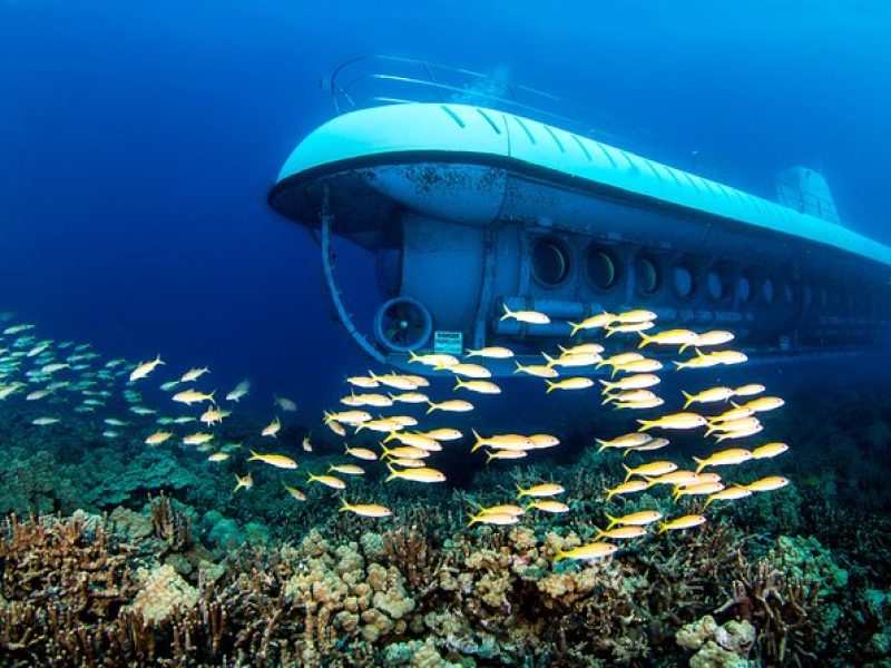 Atlantis Submarine from Kona Beach