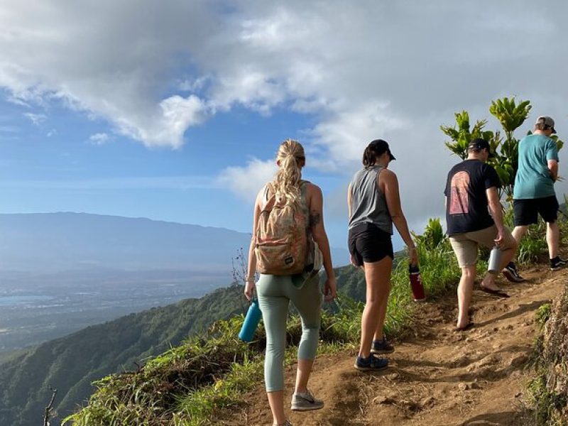 Amazing Maui Ridge Hike