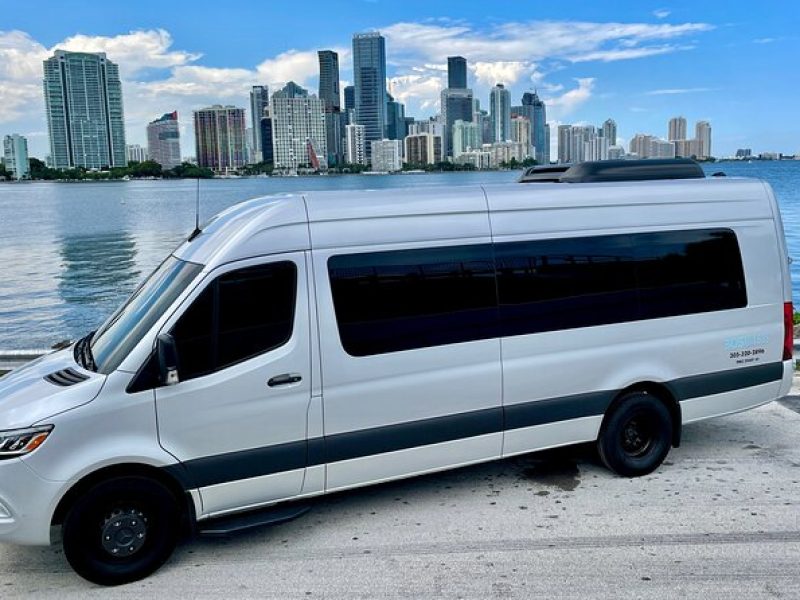 Miami Private Tour Departure Transfer Port VIP Sprinter – 305MIABUS