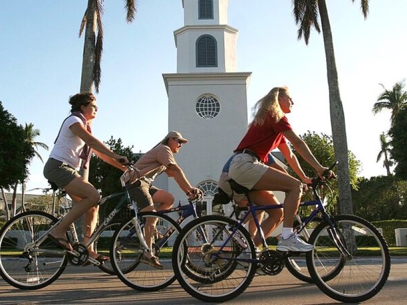 Small Group Historic Old Naples Guided Bicycle Tour