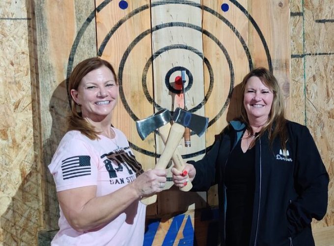 90 Minute Axe Throwing Guided Experience in Clearwater at Hatchet Hangout