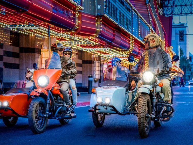 Private 1-Hour Evening Las Vegas Strip Tour in a Sidecar