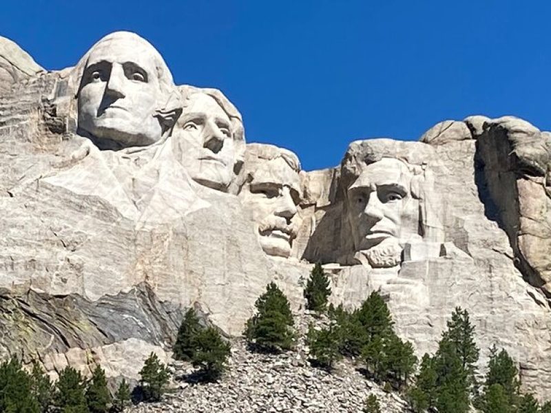 Day trip of the Black Hills: Mount Rushmore to Custer State Park!