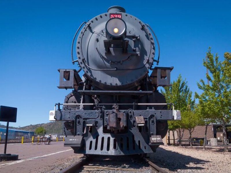 2-Day Grand Canyon Railway, Bearizona, Meteor Crater from Vegas