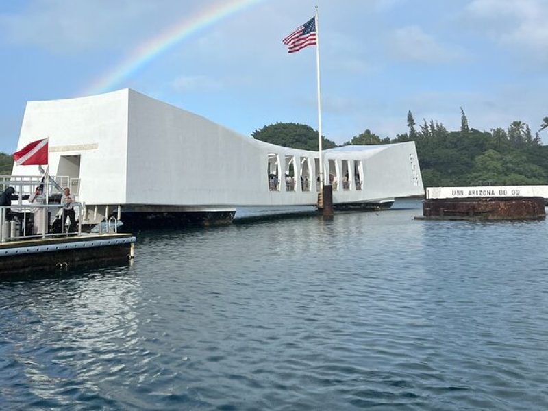 #1 Private Limousine Tour -The USS Arizona & Historic Honolulu