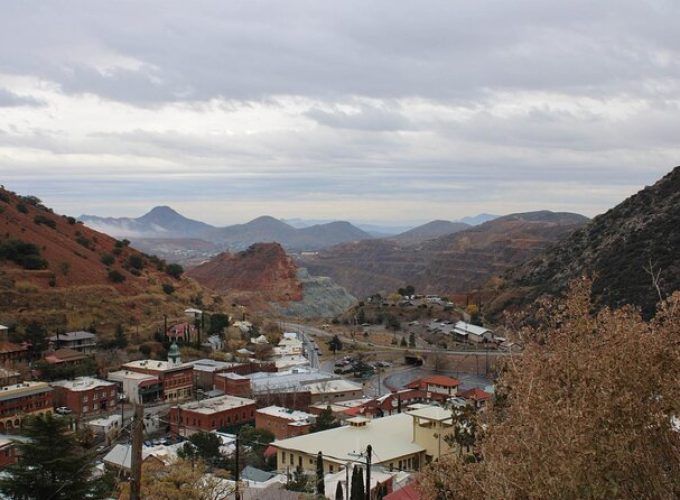 3-Hour Tour – Mountaintop, Old Bisbee, Open Pits, & Lowell