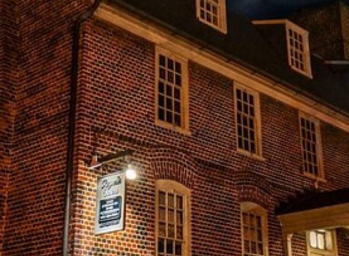 Phantoms of Annapolis Ghost Tour By US Ghost Adventures