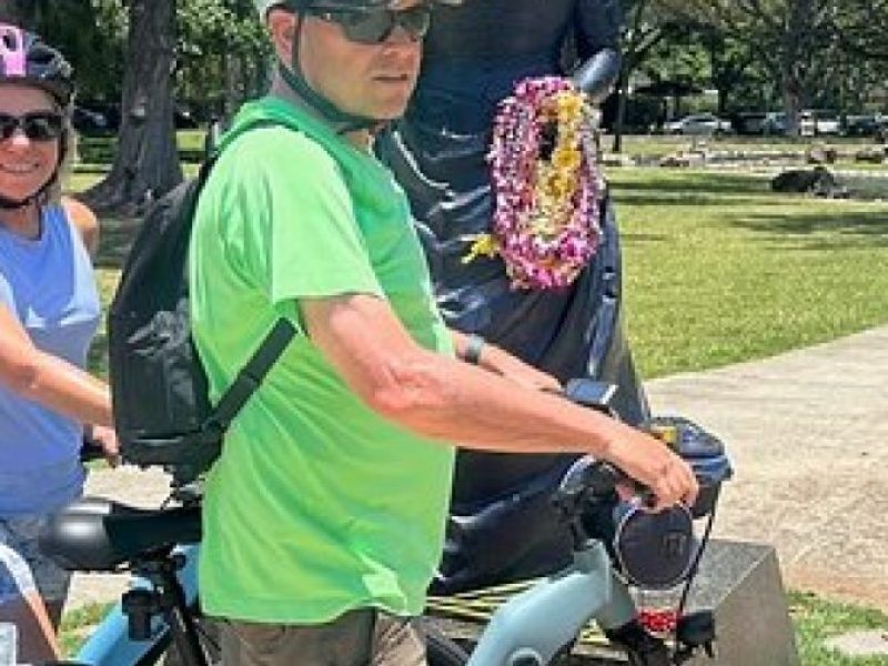 Manoa Falls-Electric Bike to Hike Experience Local meal included