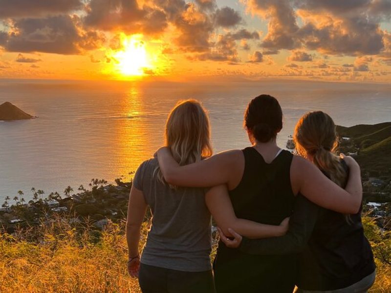 Sunrise Hike & Hawaiian Cultural Experience with Private Guide