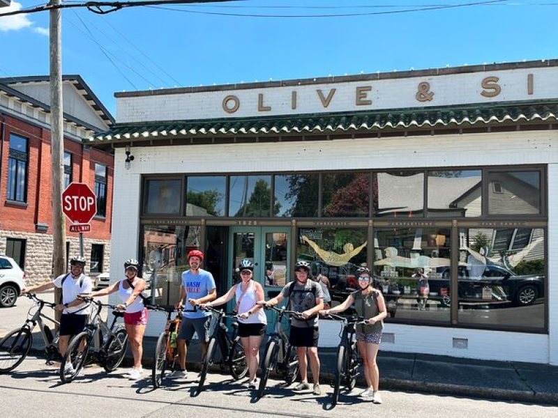 Nashville's Hidden Gems Electric Bicycle Sightseeing Tour