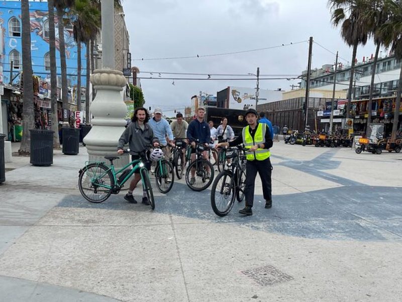 Santa Monica and Venice Beach Electric Bike Tour