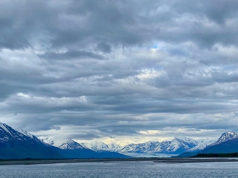 Half-Day Guided Kayak Tour on Knik River