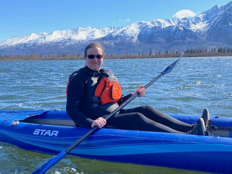 3 Hour Ladies Only Kayak Tour in Knik River