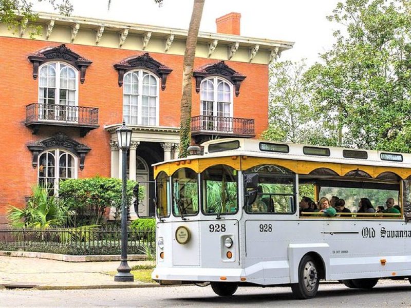 Narrated Historic Savannah Sightseeing Trolley Tour