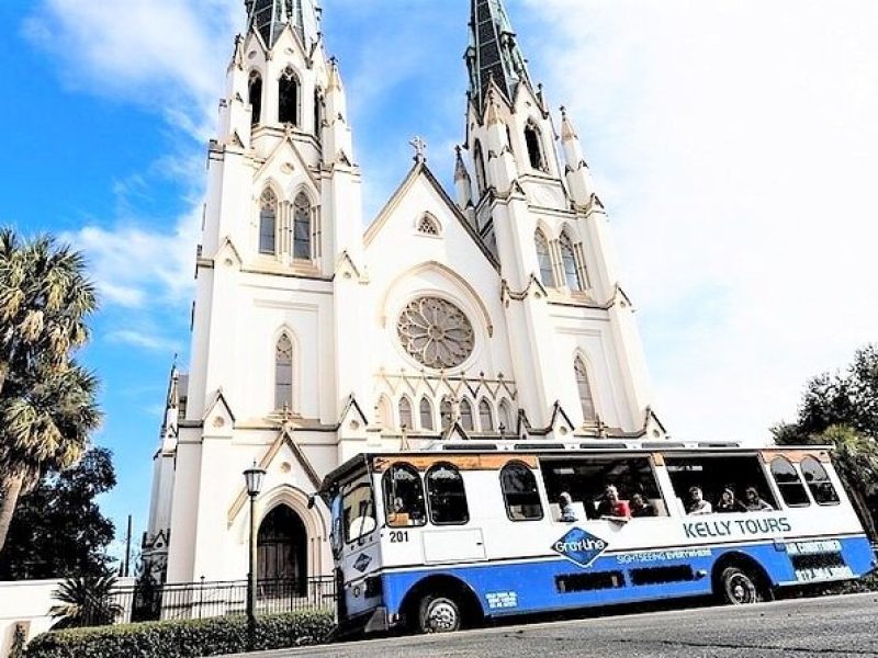 Explore Savannah Sightseeing Trolley Tour with Bonus Unlimited Shuttle Service