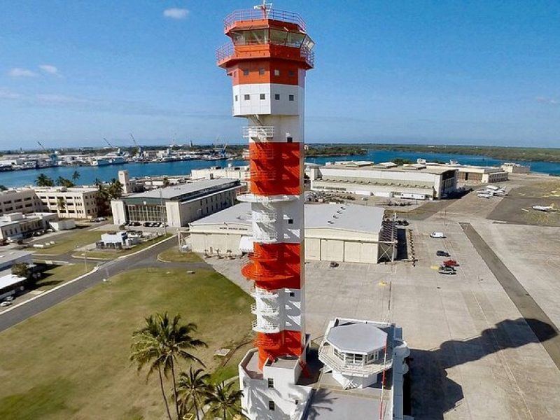 Pearl Harbor Aviation Museum: Top of the Tower Tour