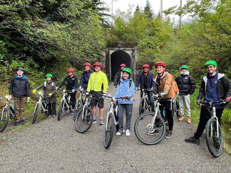 Viator Exclusive-Snoqualmie Tunnel MTN Bike Tour from Seattle